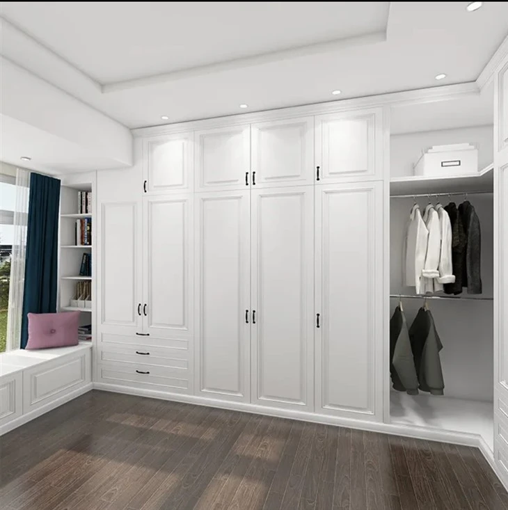 Schließbares Kleiderschrank